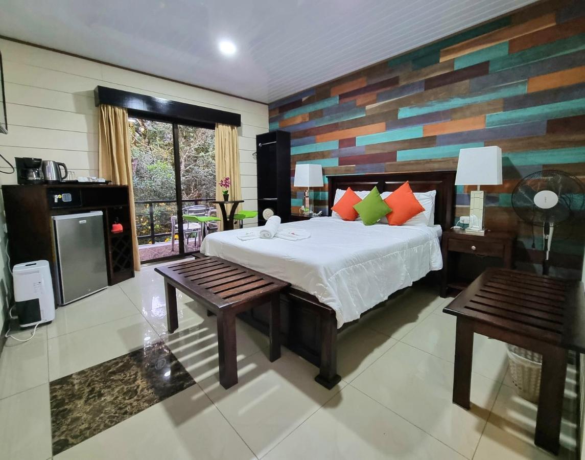 Calathea Lodge Monteverde Exterior photo