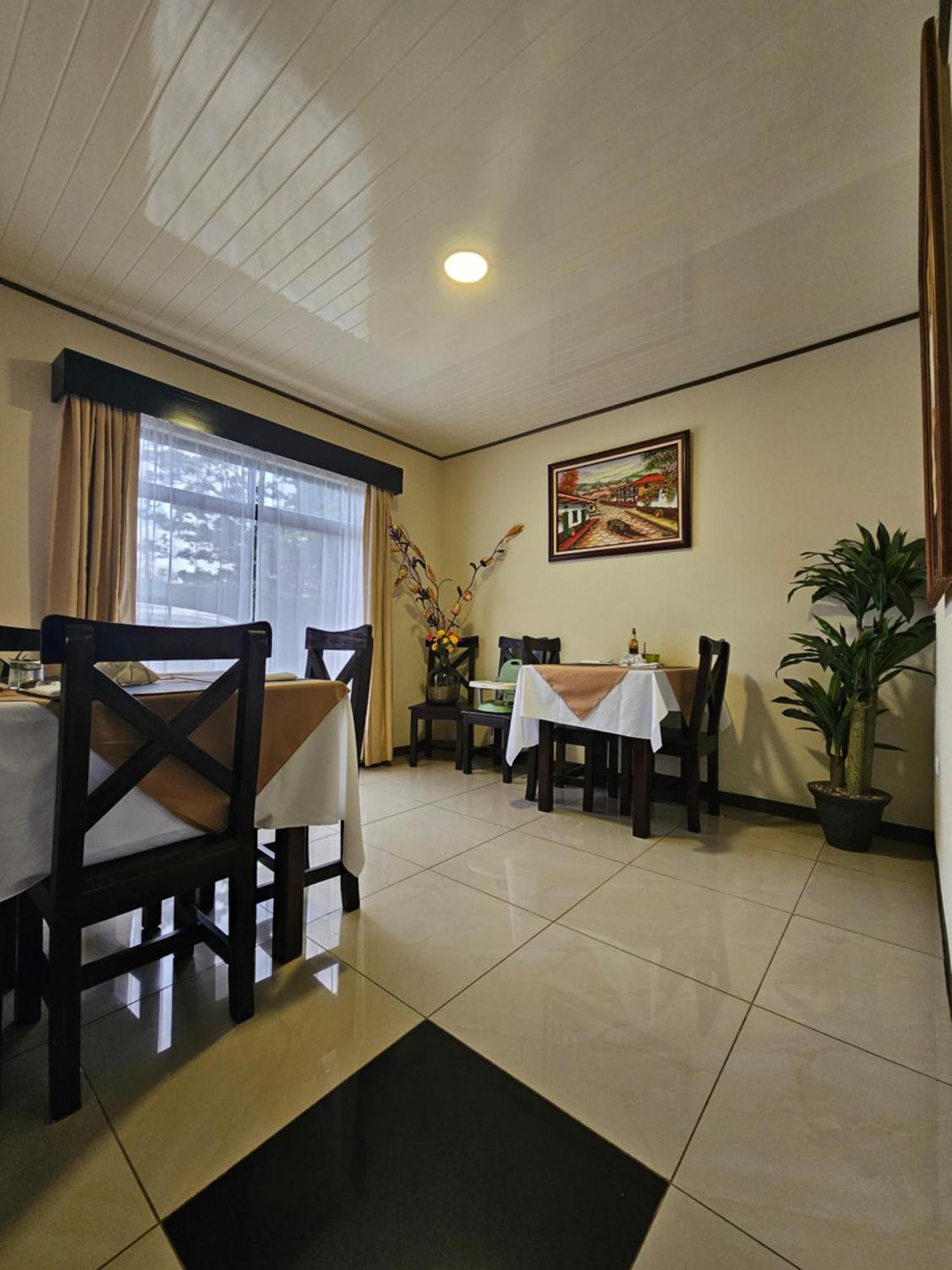 Calathea Lodge Monteverde Exterior photo