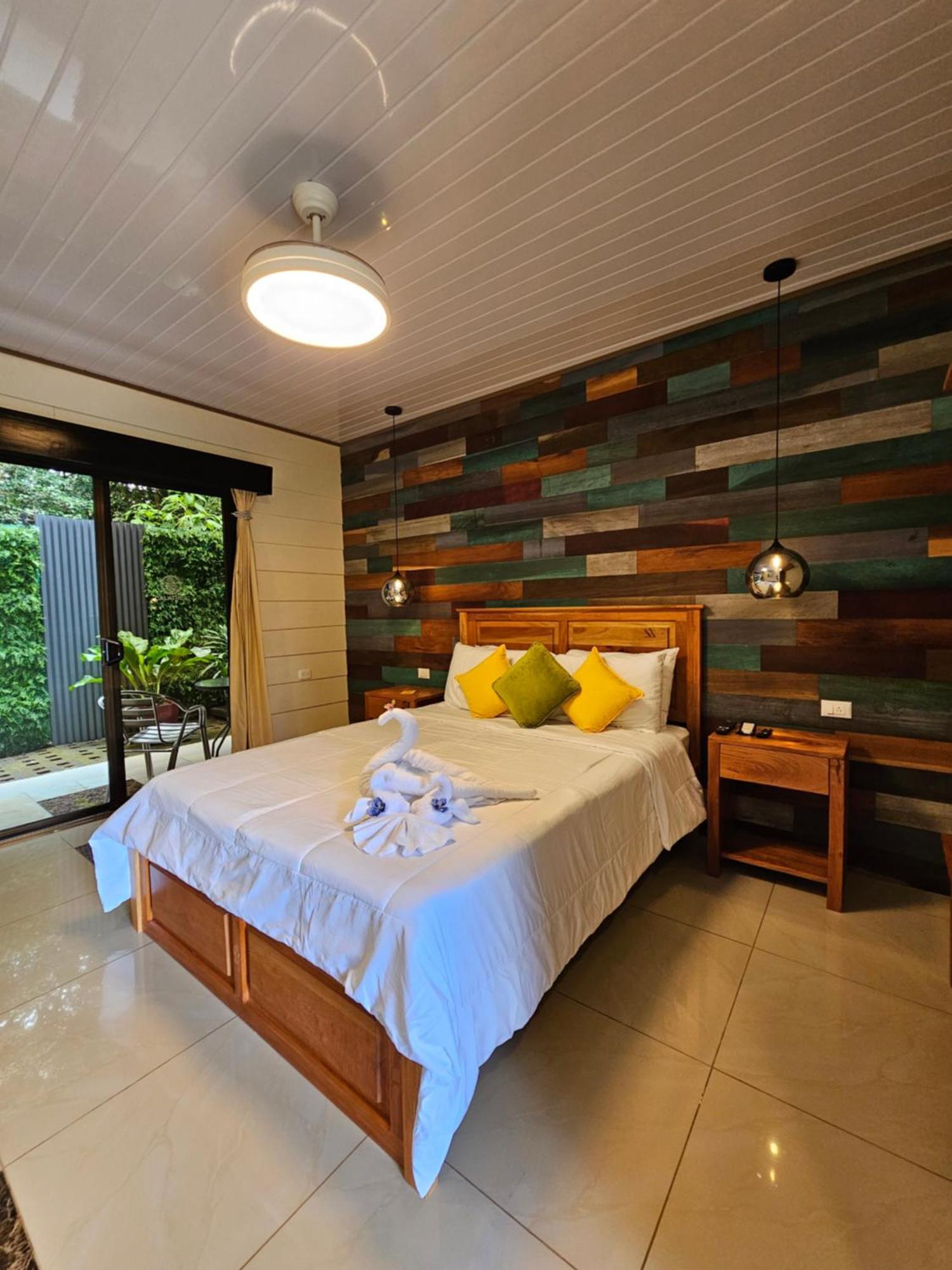 Calathea Lodge Monteverde Exterior photo